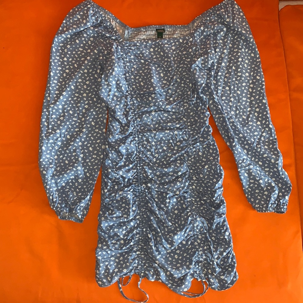 Blue long sleeve dress with adjustable ties